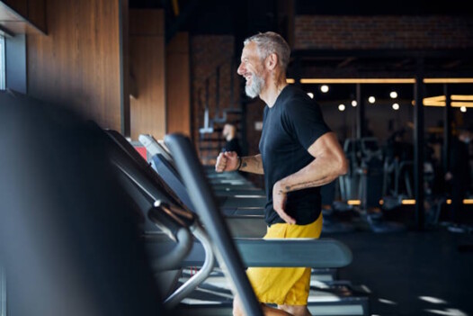 souplesse senior exercices étirements mobilité